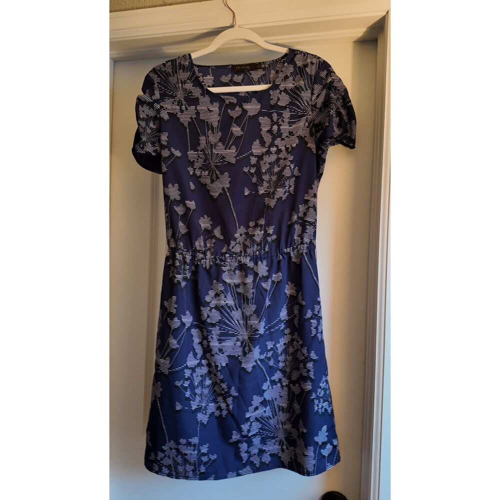 The Limited Blue Floral Midi Womens Dress Size 5 Lined Short Sleeve